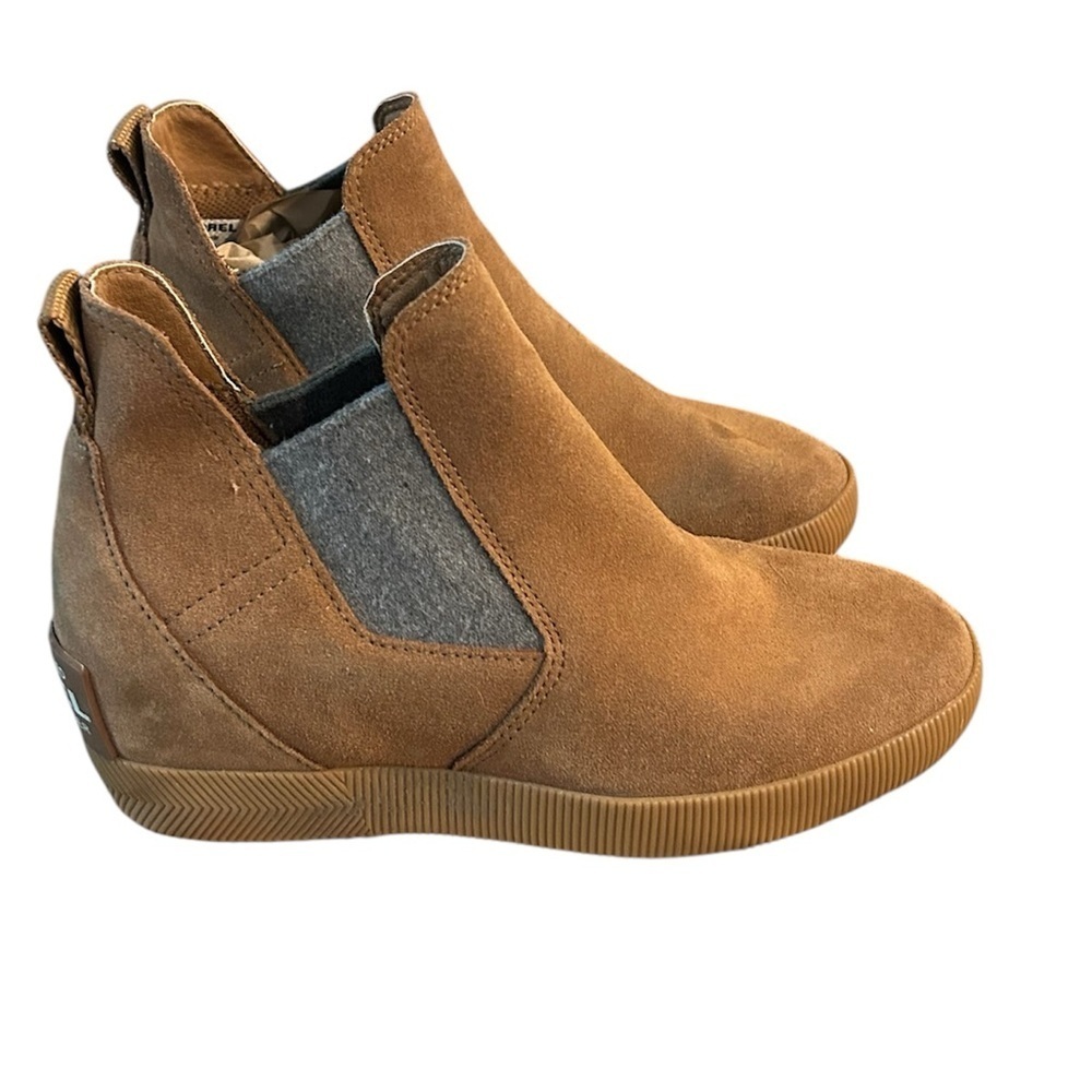 Sorel out and about Suede slip on Ankle Boots